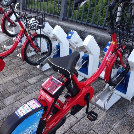 Bikes de aluguel em Odaiba, Japão.